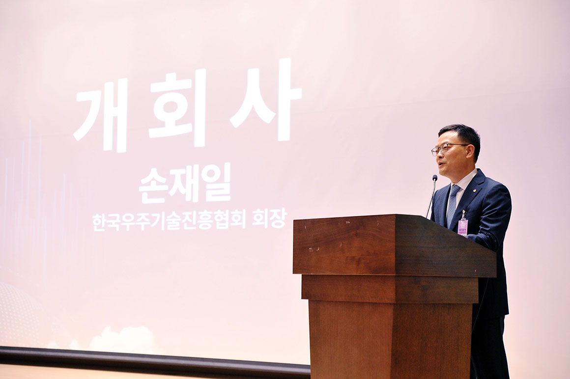 JIN_2760.JPG